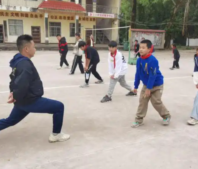 深挖教育渠道功用价值从教师团队学科精准教育两大中心场景下手 深挖教育渠道功用价值从教师团队学科精准教育两大中心场景下手