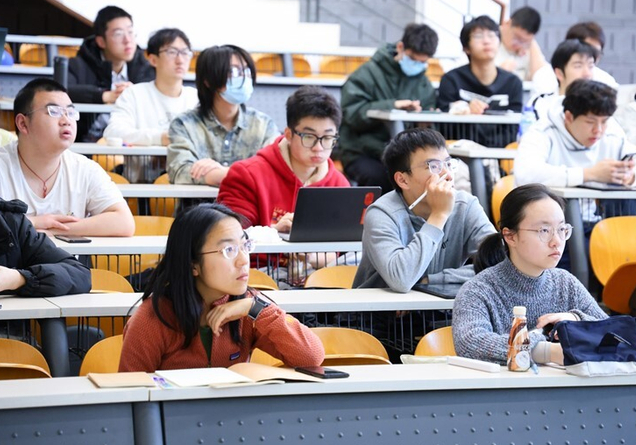 耕读教育和劳动教育的生态文明特征实践深化教育革新